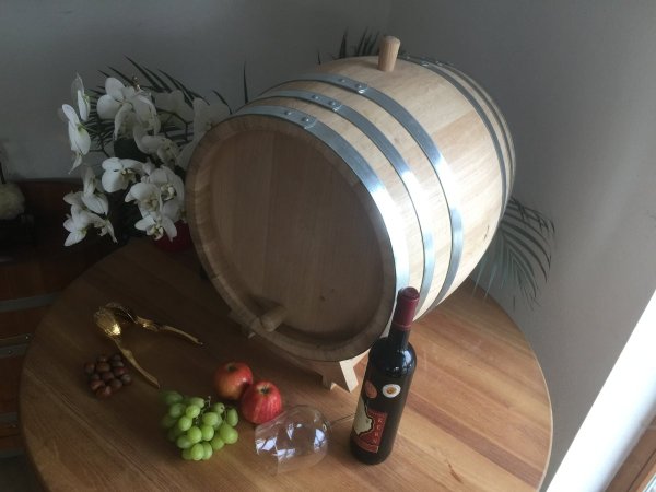 Weinfass Schnapsfass Lagerfass aus Eichenholz 50 Liter ideal für Whisky, Rum und Destillat